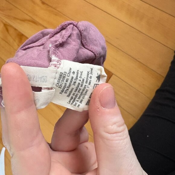 Kyte Baby Romper PJs with Snaps 0-3 months Dusty Pink Includes Hat - Picture 9 of 10